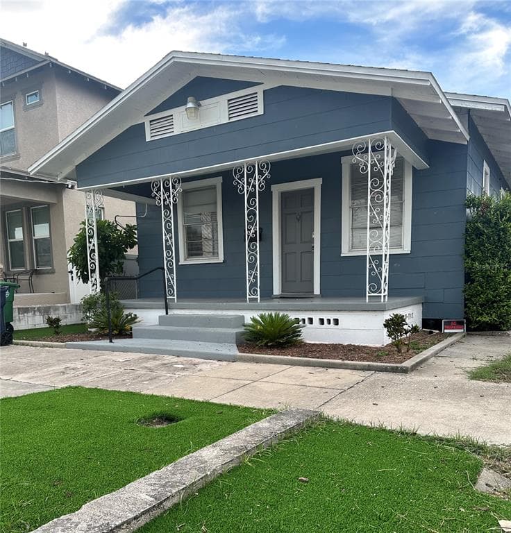 2523 W SPRUCE STREET TAMPA, FL 33607