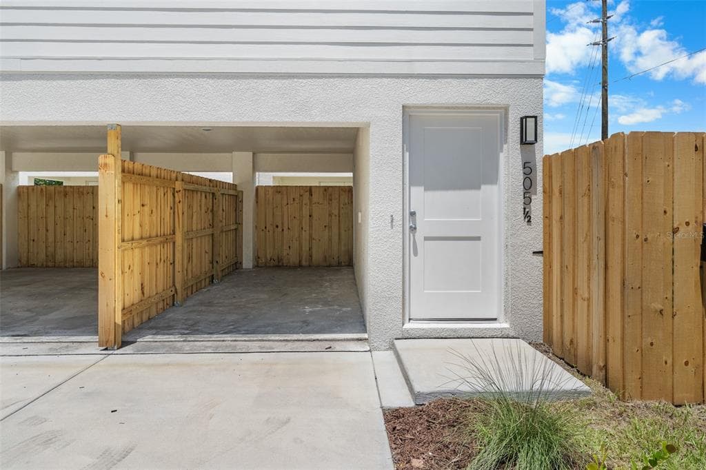 505 43RD STREET S UNIT 5051/2 ST PETERSBURG, FL 33711