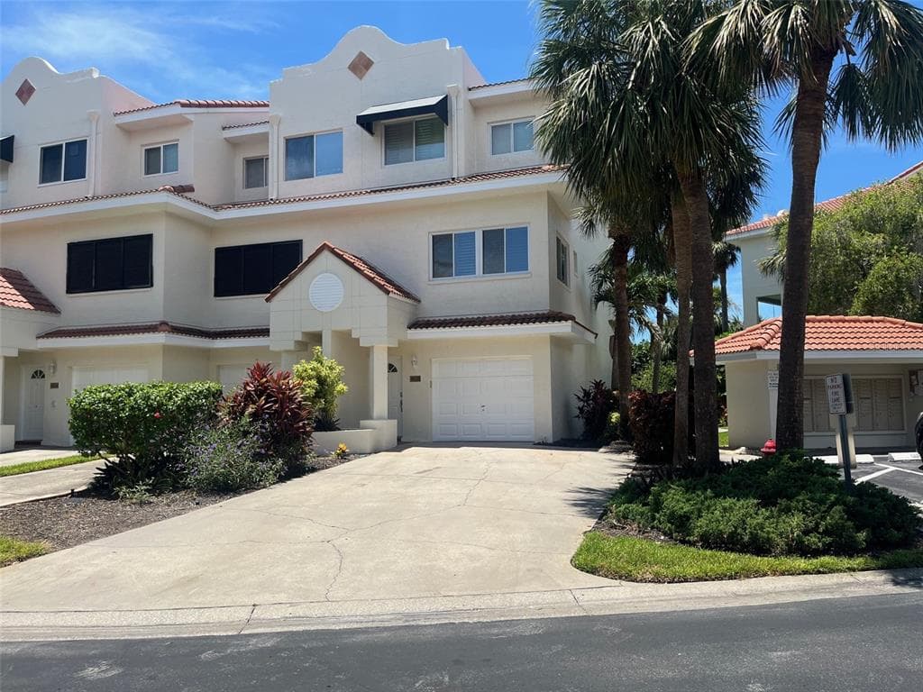 4638 MIRABELLA COURT ST PETE BEACH, FL 33706