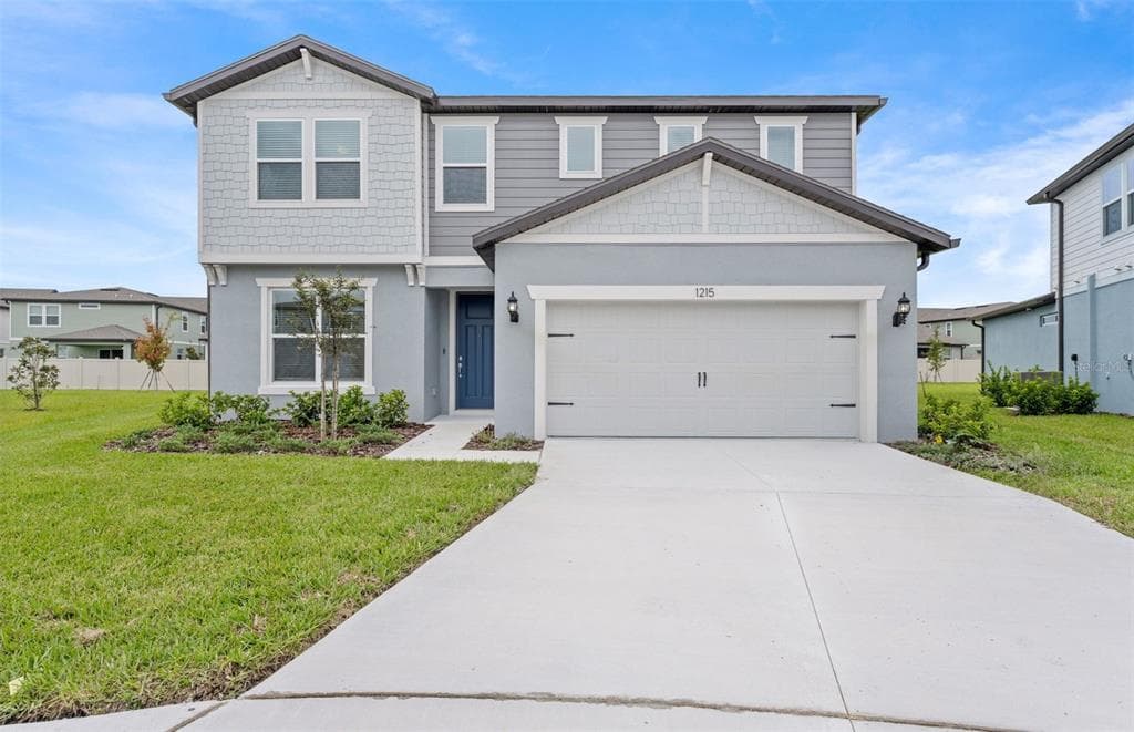 1215 MUMFORD COURT ZEPHYRHILLS, FL 33540