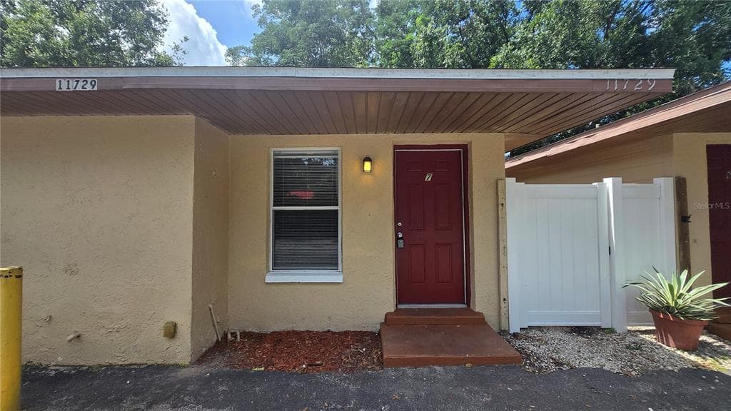 11729 N 12TH STREET UNIT 7 TAMPA, FL 33612