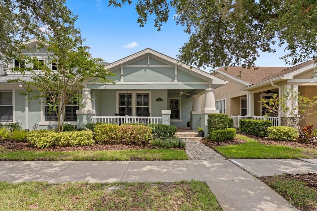 9804 ROYCE DRIVE TAMPA, FL 33626
