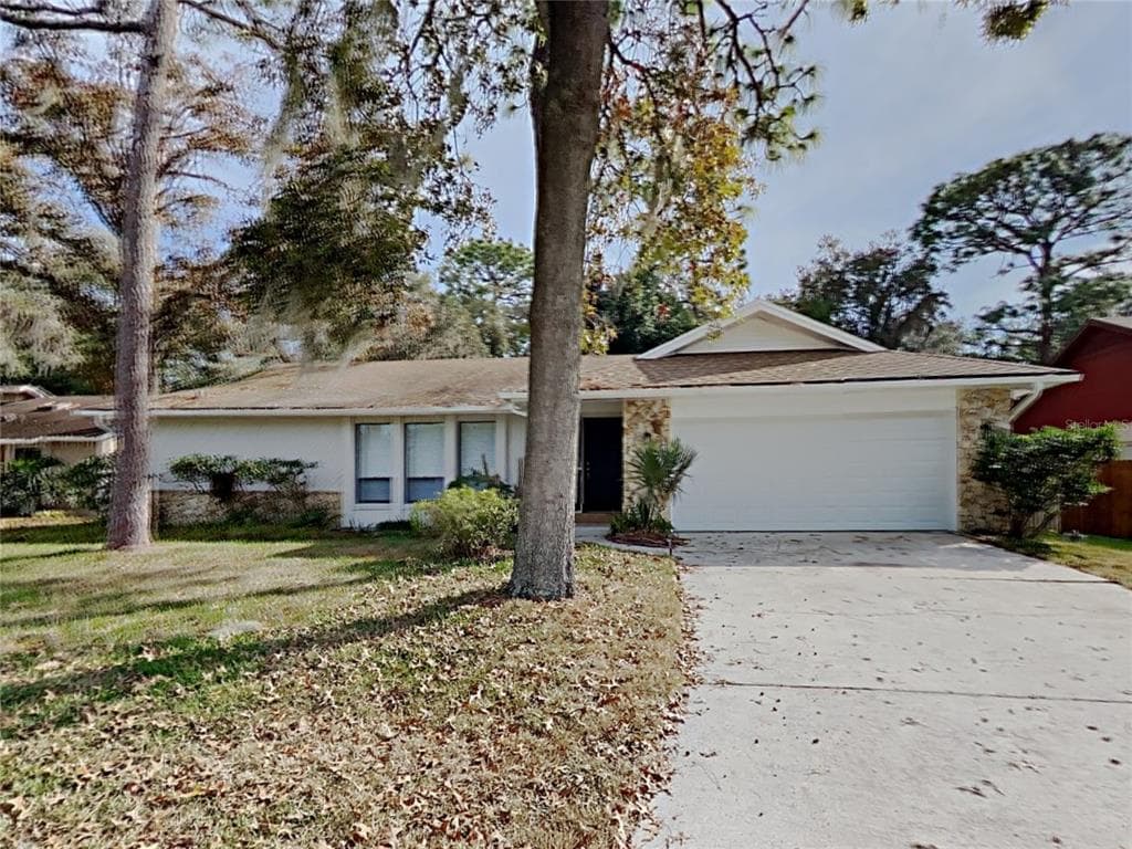 107 LYNDHURST DRIVE LONGWOOD, FL 32779