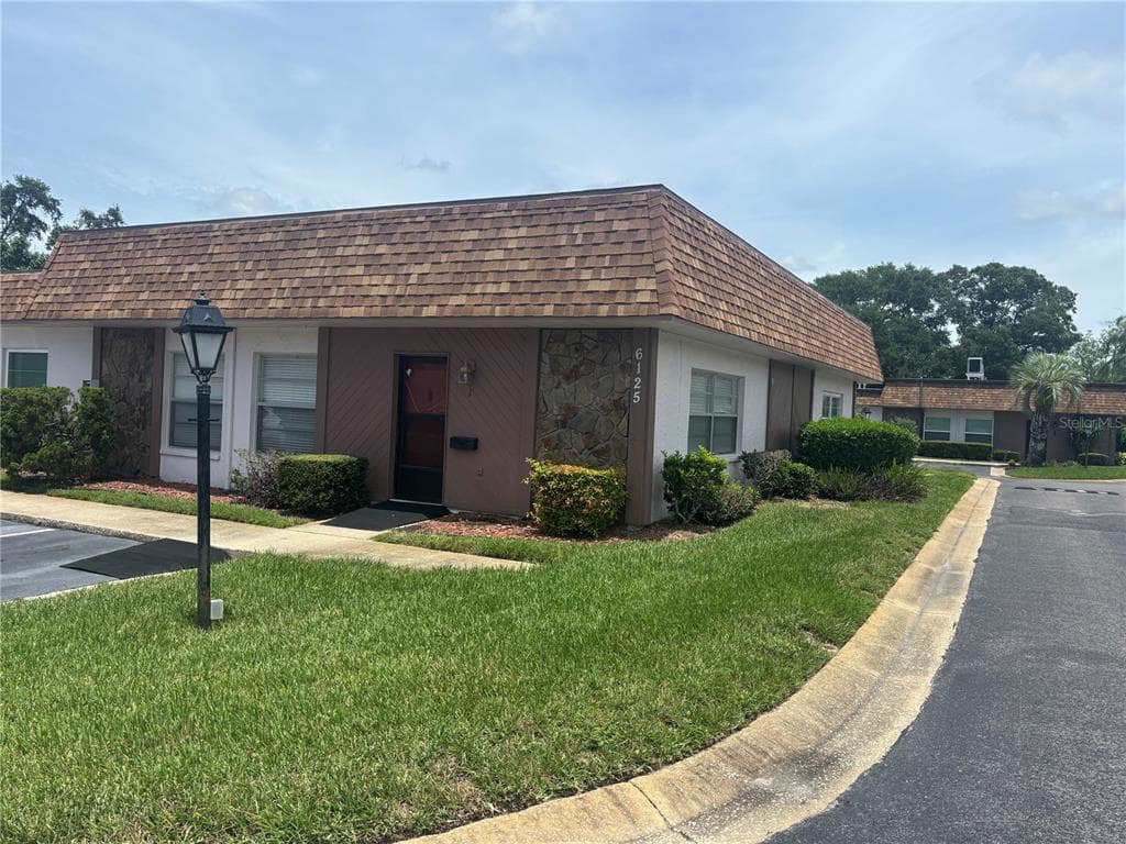 6125 CHESHAM DRIVE UNIT 1 NEW PORT RICHEY, FL 34653