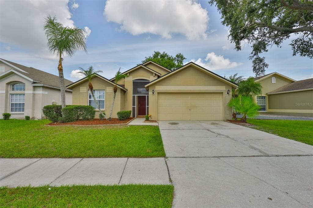 1611 BONDURANT WAY BRANDON, FL 33511