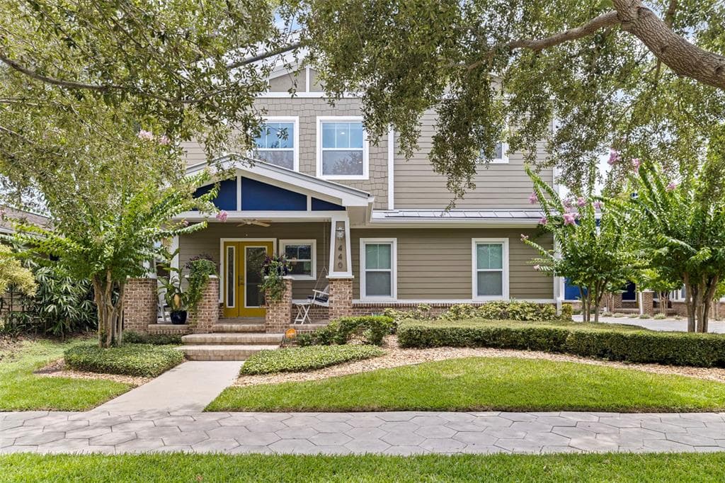 440 11TH AVENUE NE ST PETERSBURG, FL 33701