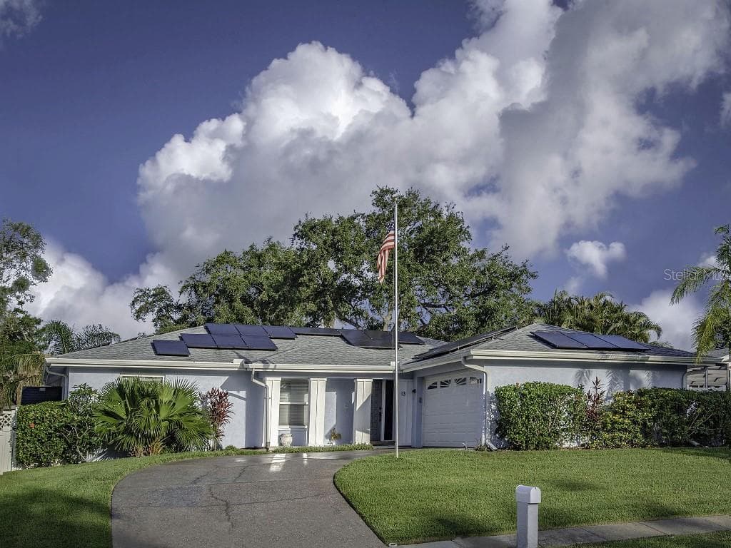 13 HARBOR WOODS DRIVE SAFETY HARBOR, FL 34695