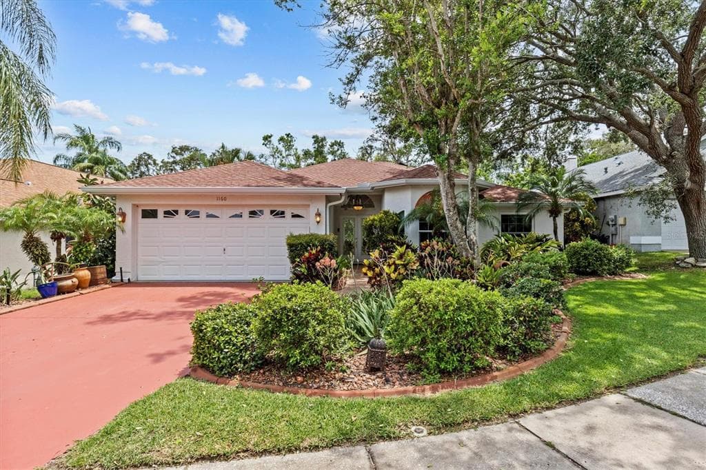 1160 CLIPPERS WAY TARPON SPRINGS, FL 34689