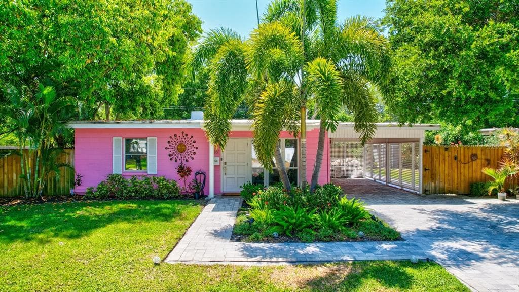 4261 PORPOISE DRIVE SE ST PETERSBURG, FL 33705