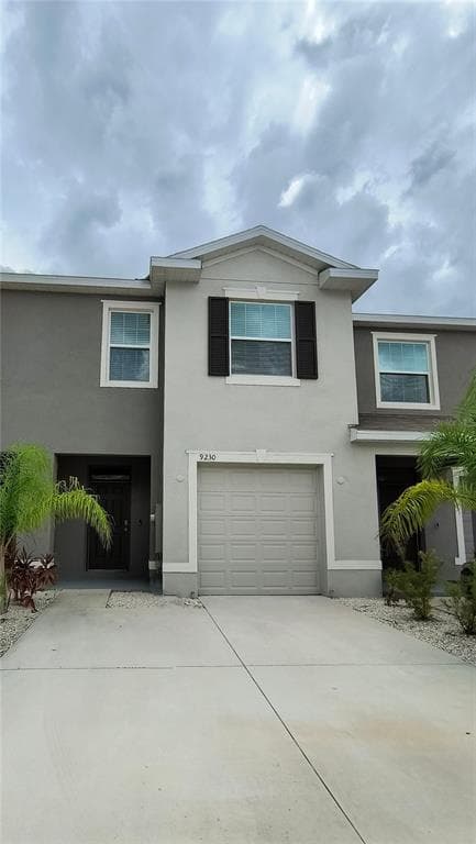 9230 ROCK HARBOUR WAY TAMPA, FL 33637