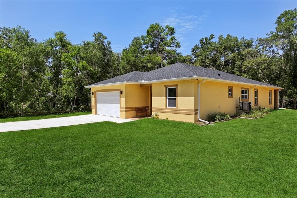 33433 LOOP COURT WEBSTER, FL 33597