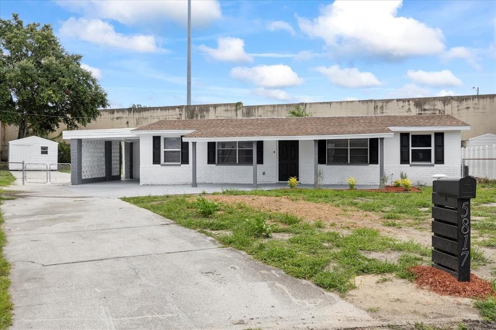 5817 E 30TH AVENUE TAMPA, FL 33619