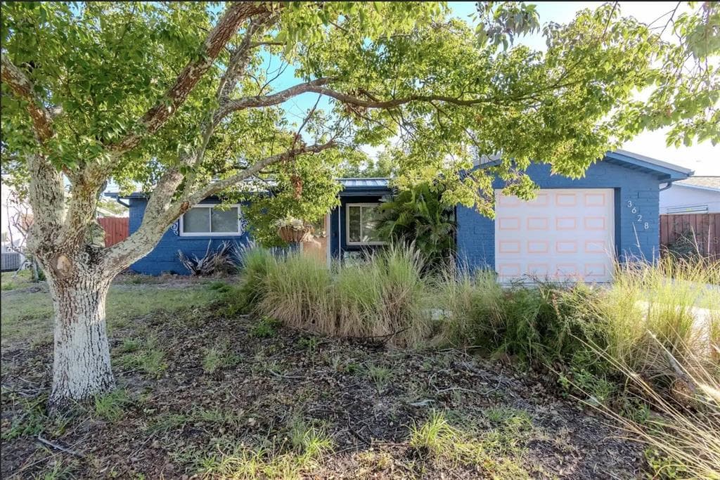 3628 HOLIDAY LAKE DRIVE HOLIDAY, FL 34691