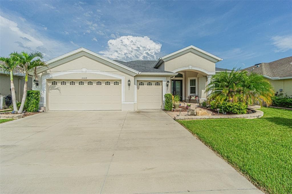 10608 MACHRIHANISH CIRCLE SAN ANTONIO, FL 33576