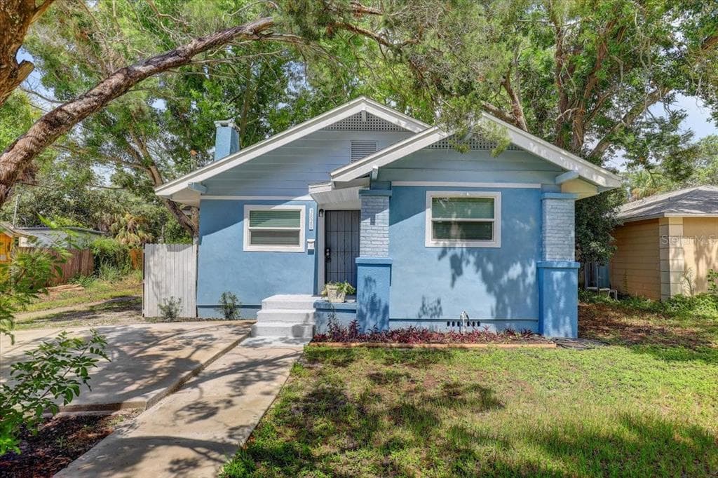 3820 8TH STREET S ST PETERSBURG, FL 33705