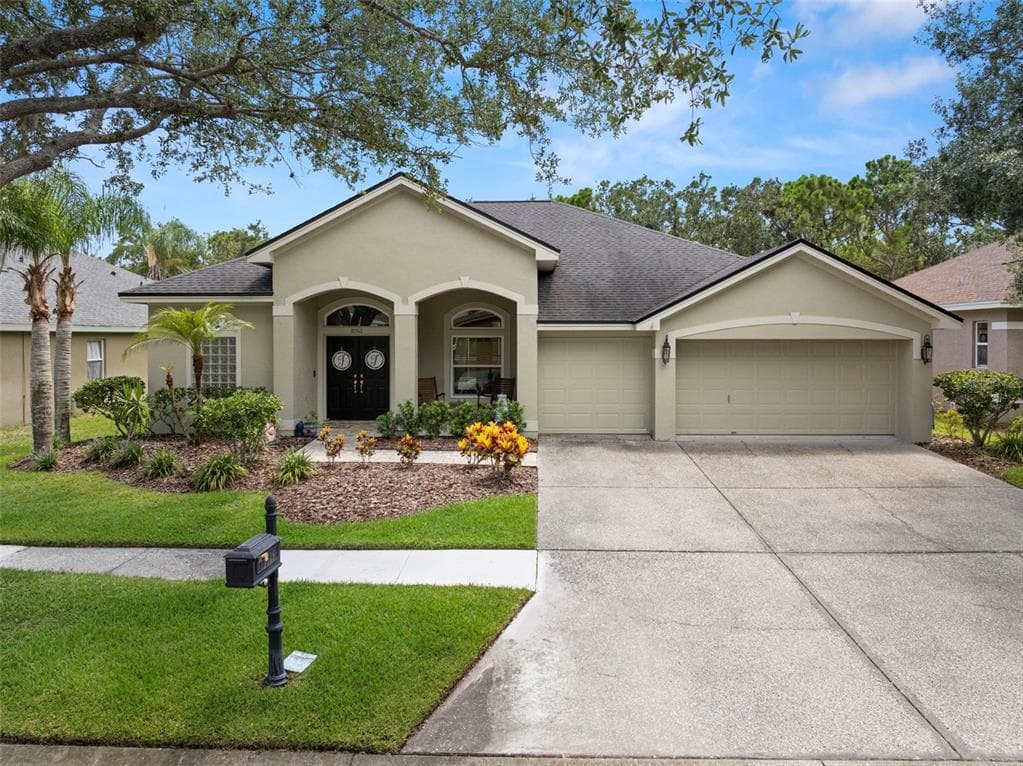 10516 ROCHESTER WAY TAMPA, FL 33626