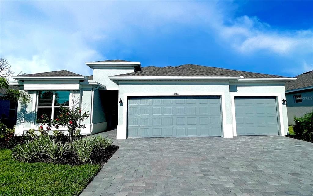 8488 SAINT KITTS CIRCLE ENGLEWOOD, FL 34224
