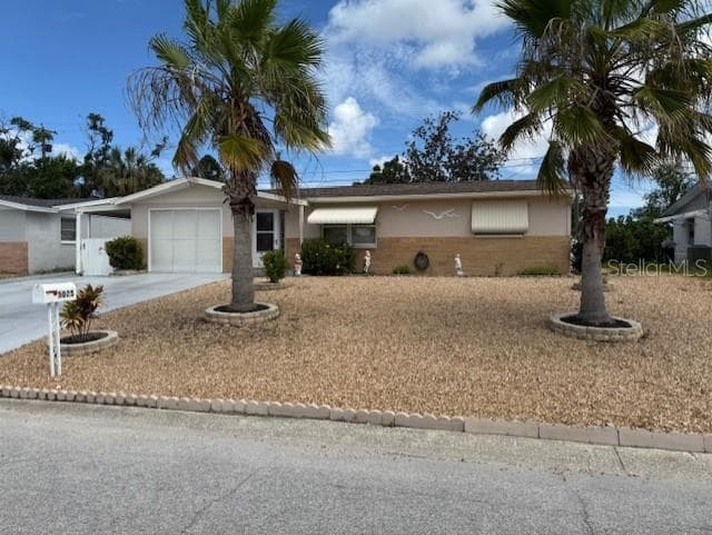 5025 ZODIAC AVENUE HOLIDAY, FL 34690