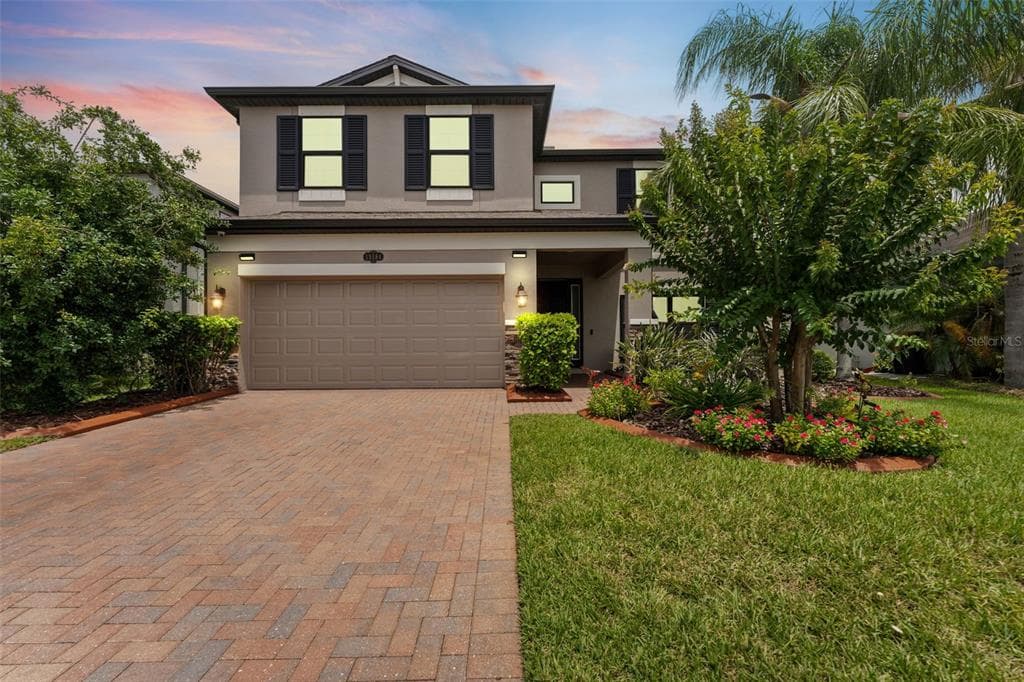 19184 LONG LAKE RANCH BOULEVARD LUTZ, FL 33558