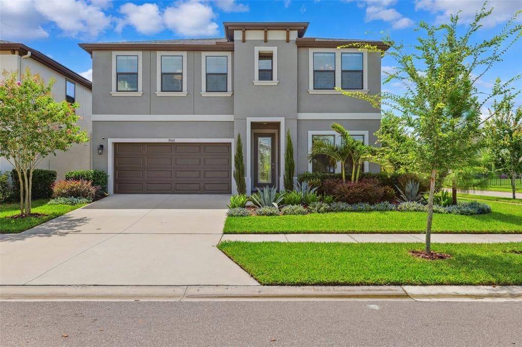5601 LIMELIGHT DRIVE APOLLO BEACH, FL 33572