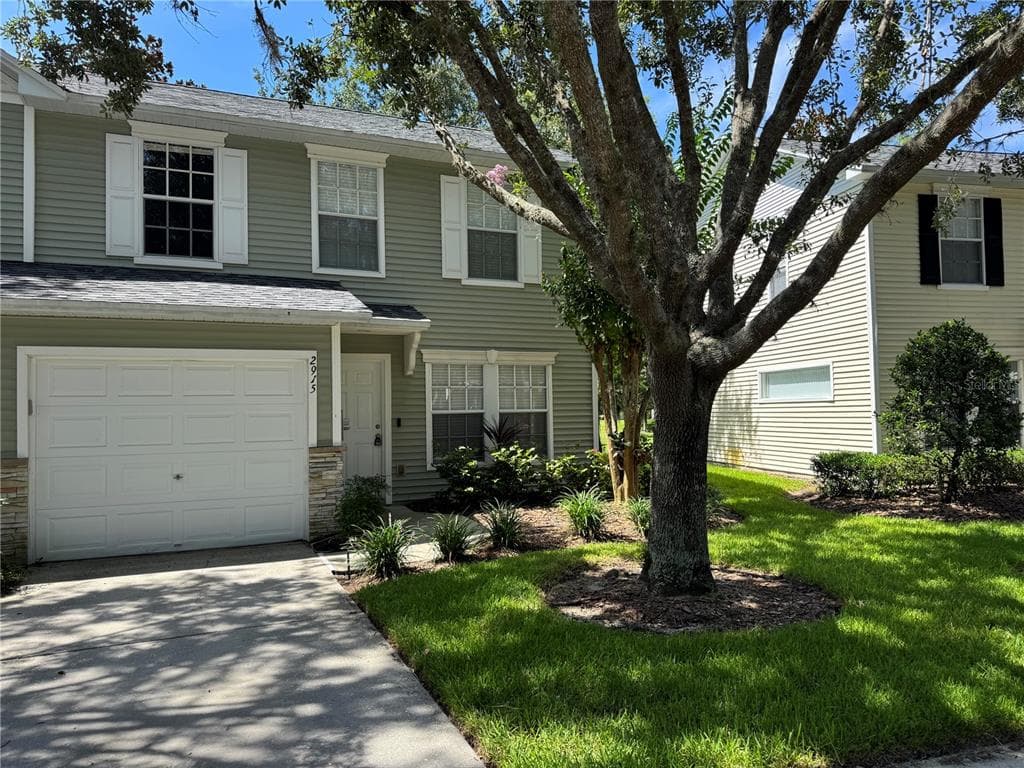 2915 AMBER OAK DRIVE VALRICO, FL 33594