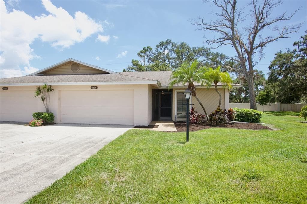 3518 WILKINSON WOODS DRIVE UNIT 11 SARASOTA, FL 34231