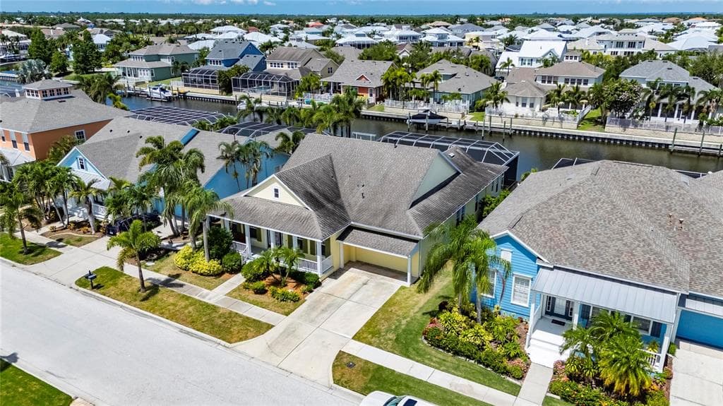 5720 TORTOISE PLACE APOLLO BEACH, FL 33572