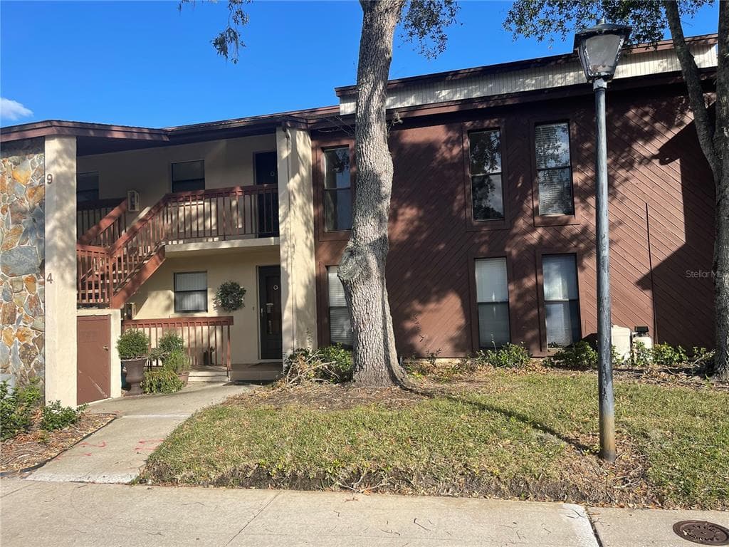 1200 TARPON WOODS BOULEVARD UNIT Q9 PALM HARBOR, FL 34685