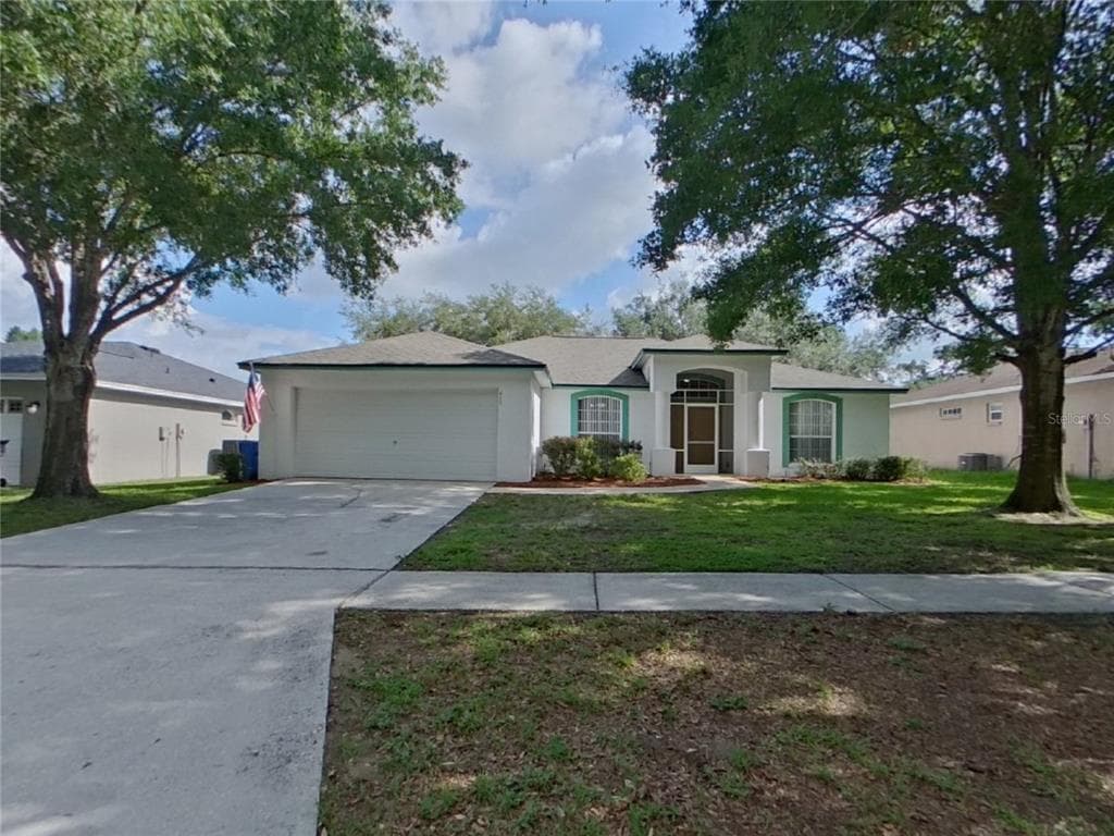 415 CARRIAGE CROSSING CIRCLE BRANDON, FL 33510