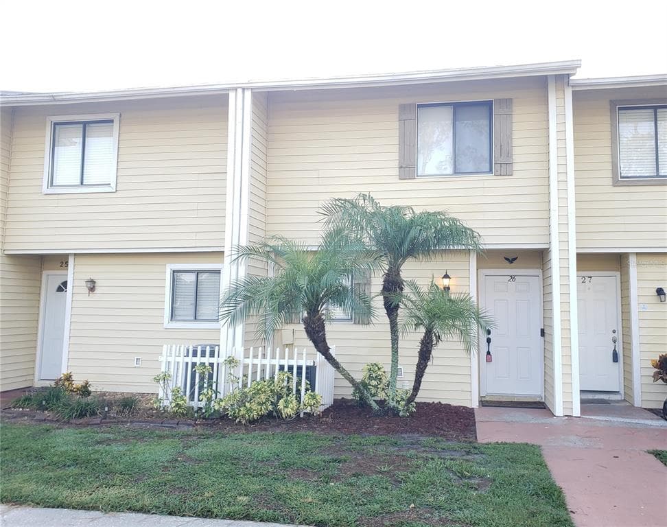 22620 GAGE LOOP UNIT 26 LAND O LAKES, FL 34639