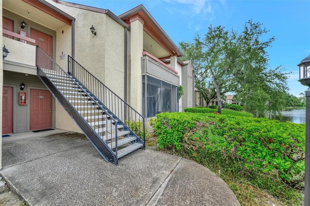 10265 GANDY BOULEVARD N UNIT 1611 ST PETERSBURG, FL 33702