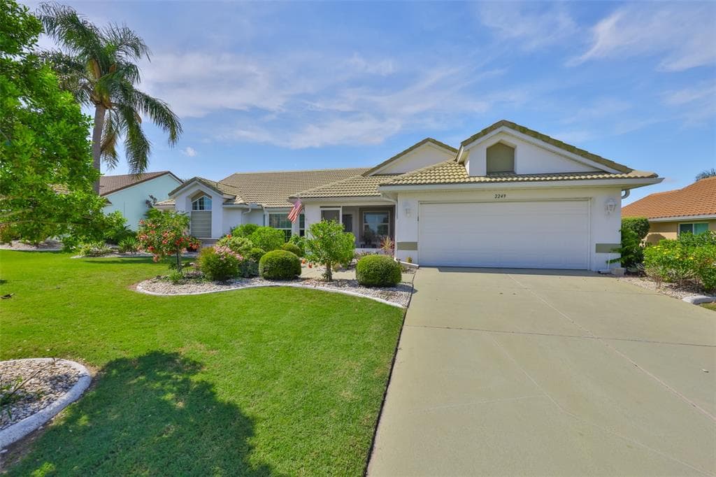 2249 NEW BEDFORD DRIVE SUN CITY CENTER, FL 33573