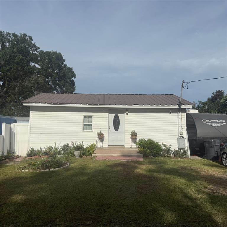 10004 ETHEL STREET GIBSONTON, FL 33534