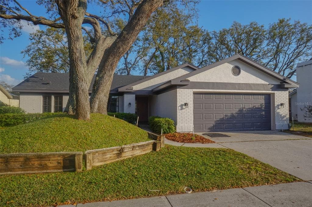 2906 WINDRIDGE DRIVE