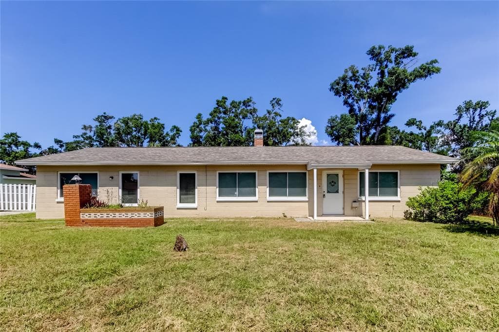 4412 CARLYLE ROAD TAMPA, FL 33615