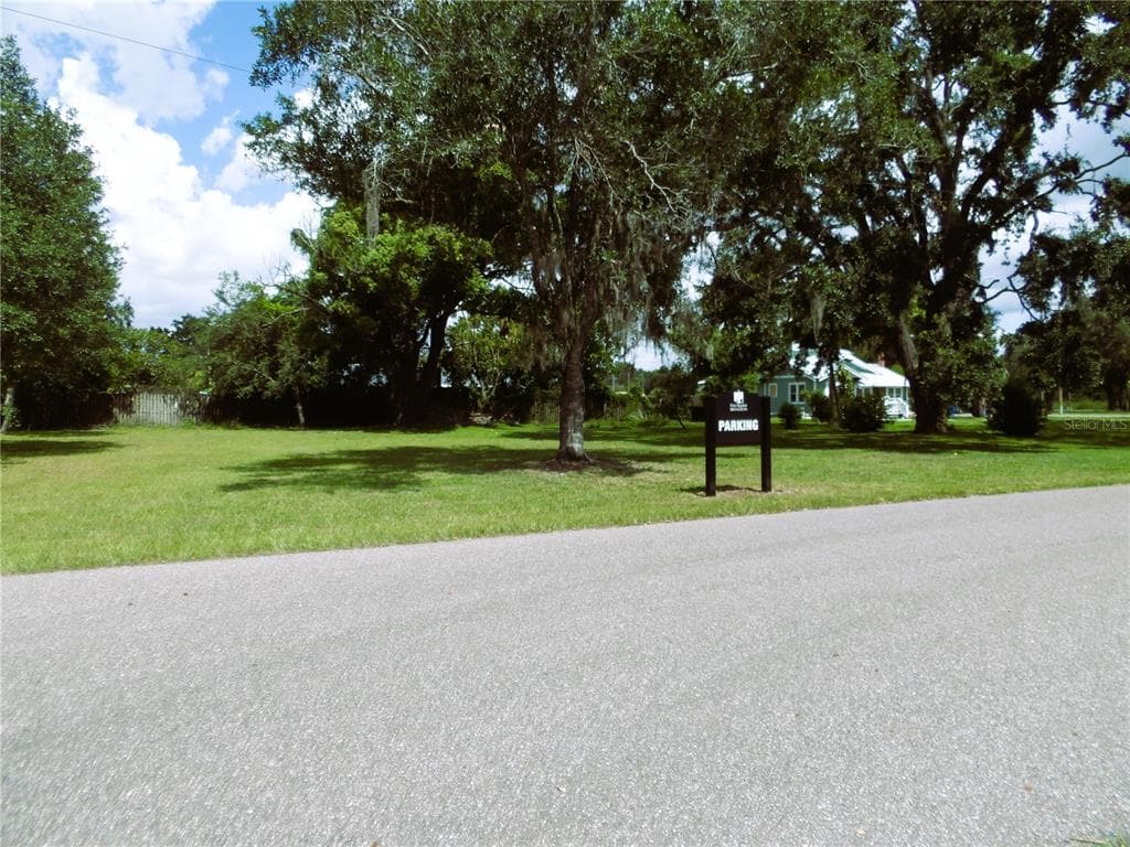 310 OAK AVENUE BRANDON, FL 33510