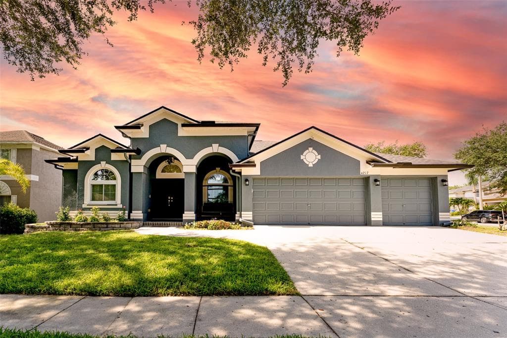 4217 BALINGTON DRIVE VALRICO, FL 33596