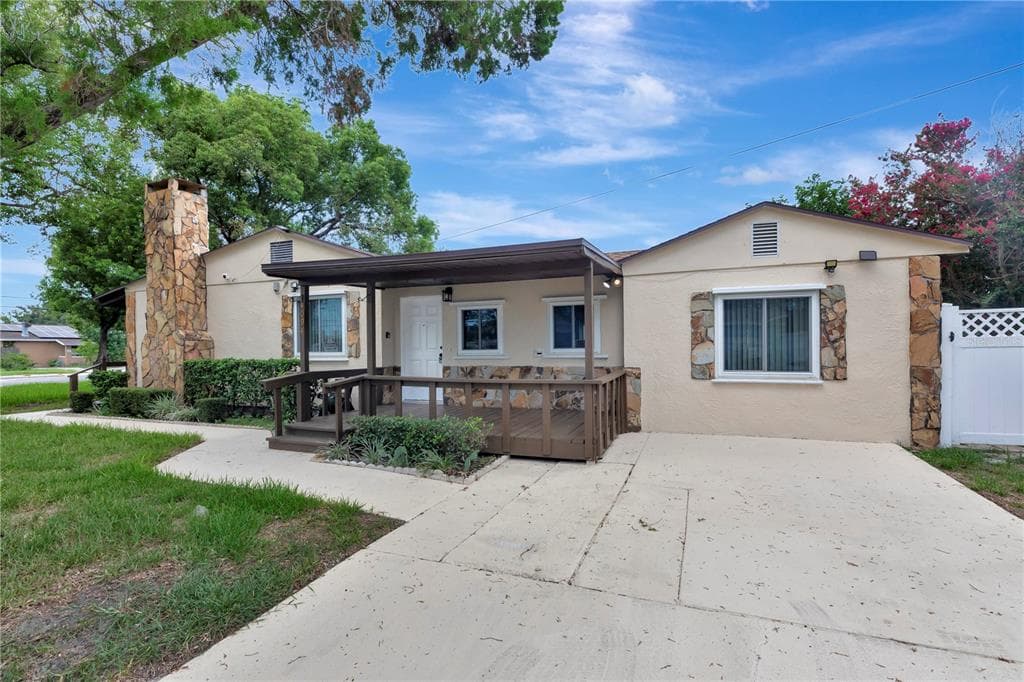 4094 38TH AVENUE N ST PETERSBURG, FL 33713