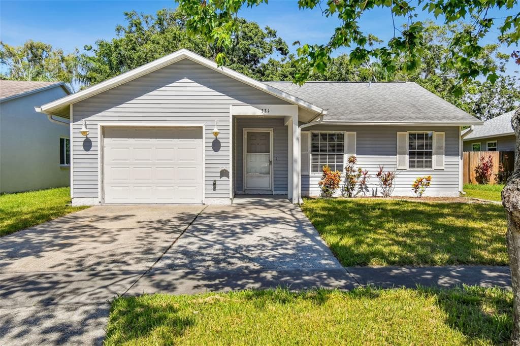 331 FEATHER TREE DRIVE CLEARWATER, FL 33765