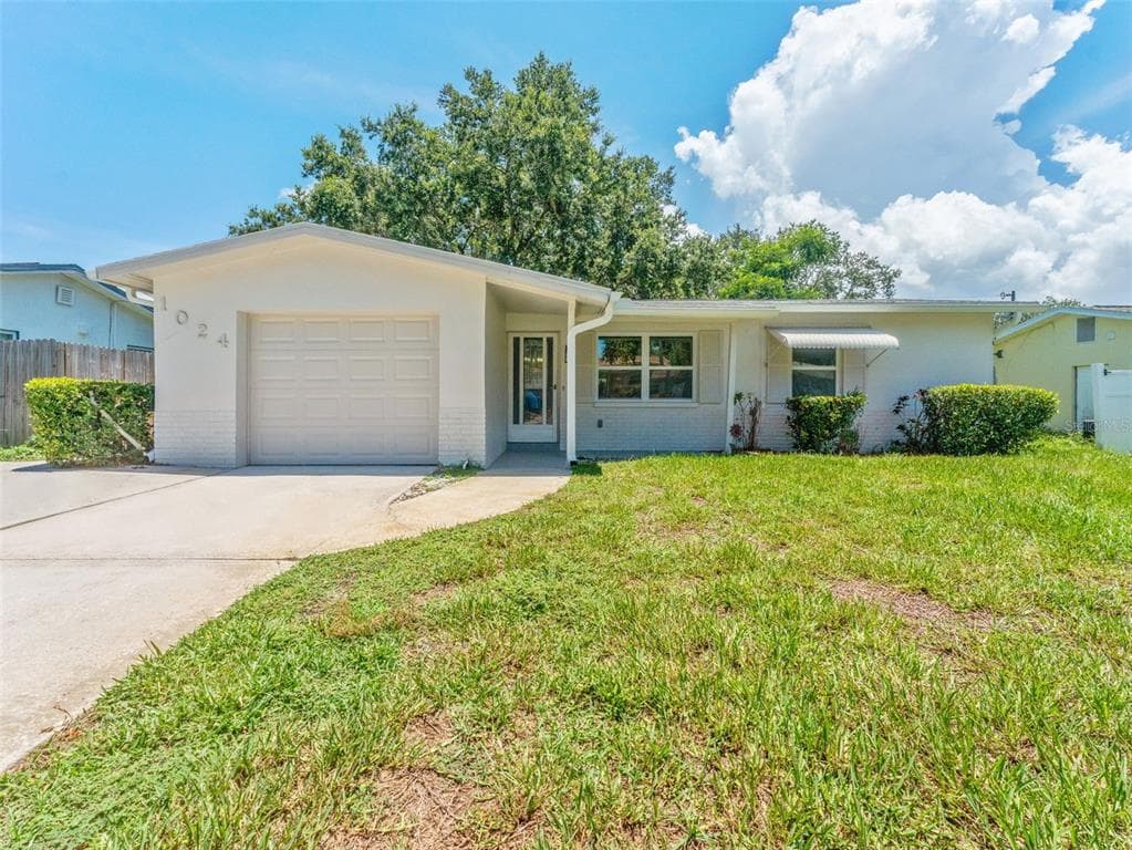 1024 SAN MARCO DRIVE LARGO, FL 33770