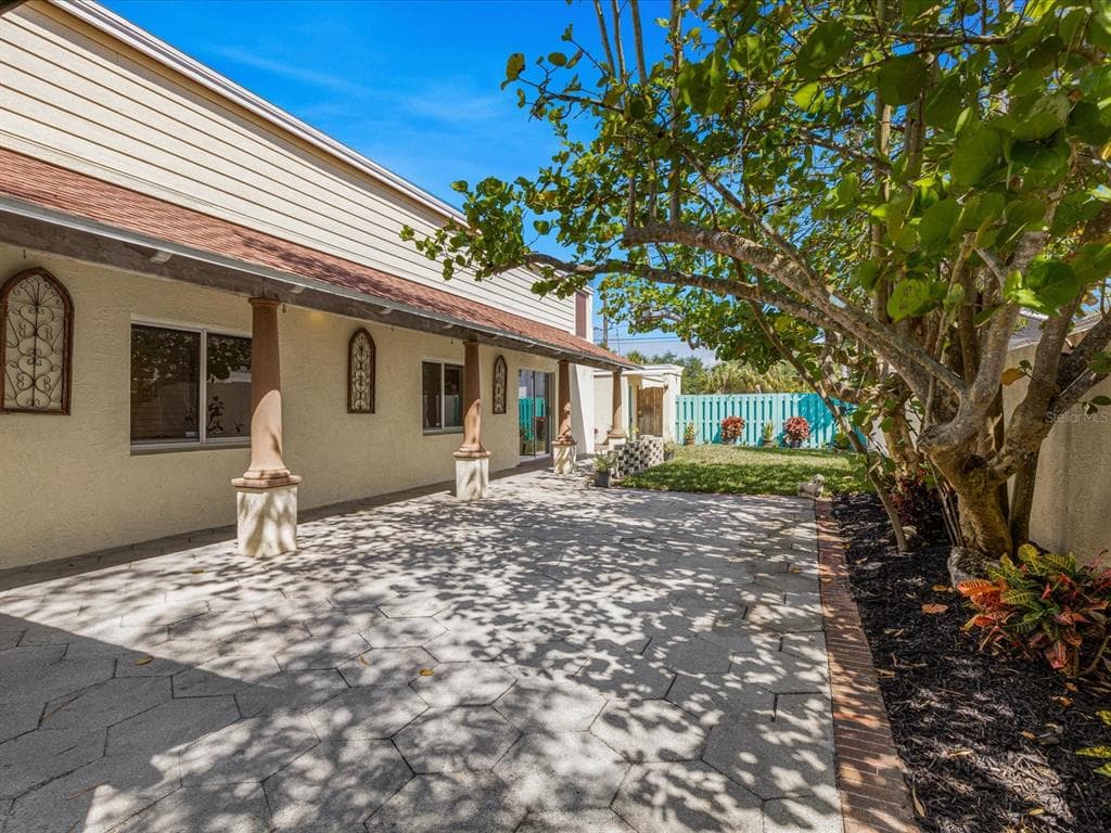 145 18TH AVENUE SE ST PETERSBURG, FL 33705