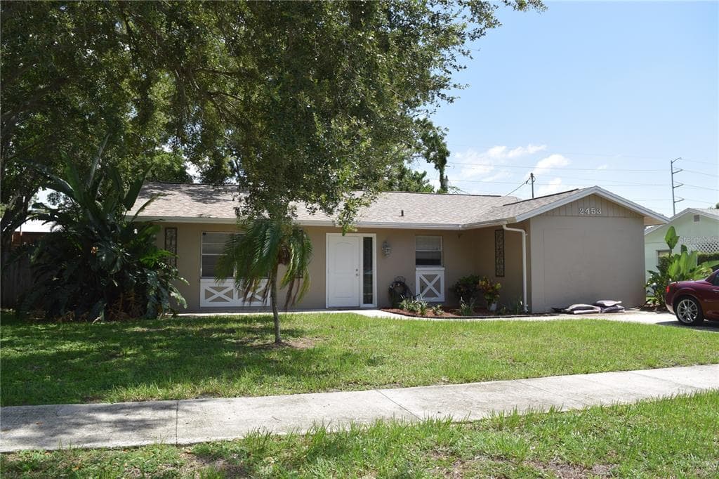 2453 RAYMONT DRIVE CLEARWATER, FL 33763