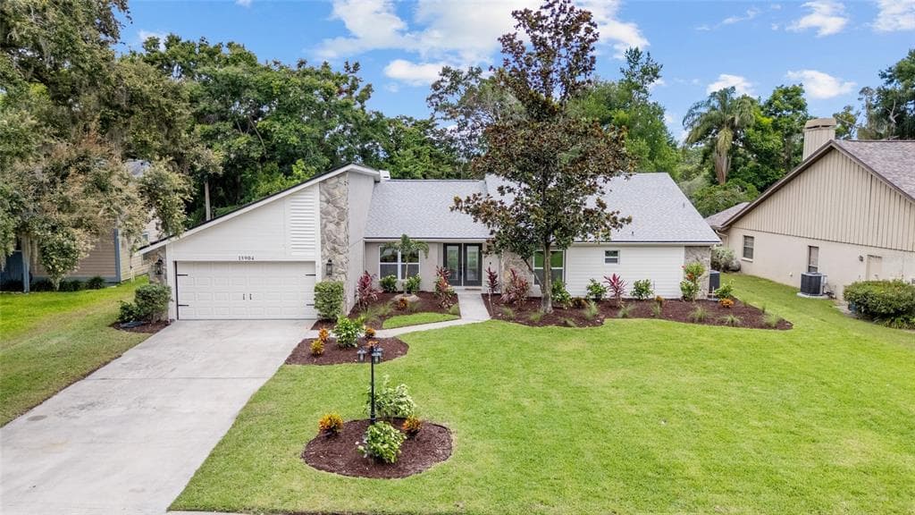 15904 NOTTINGHILL DRIVE LUTZ, FL 33548