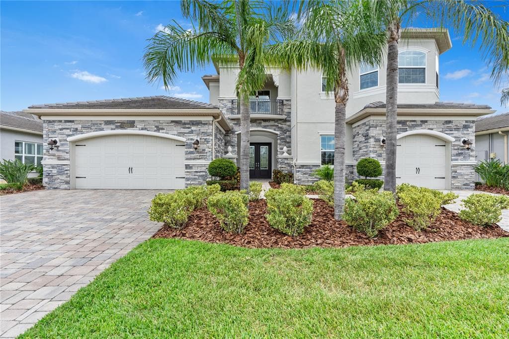 2321 HOLLOW FOREST COURT WESLEY CHAPEL, FL 33543