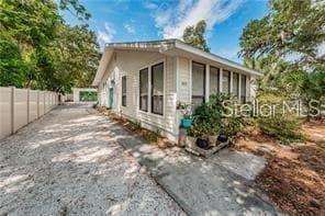 525 BAY STREET DUNEDIN, FL 34698