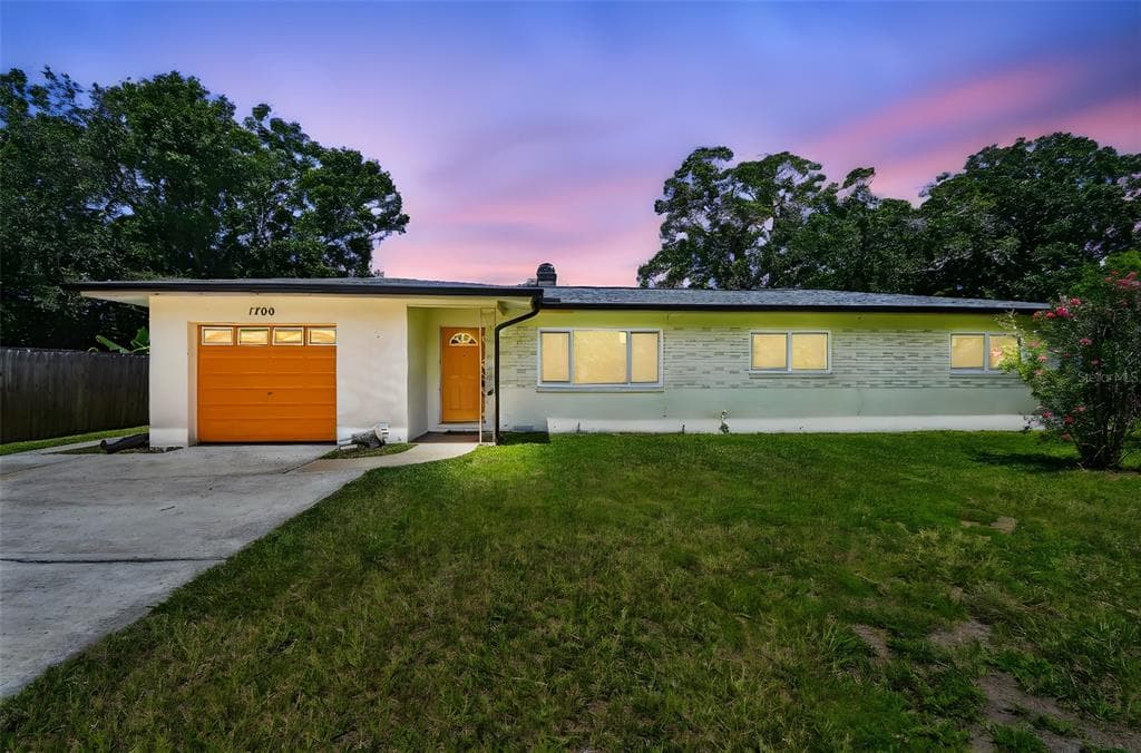 1700 EATON DRIVE NE CLEARWATER, FL 33756