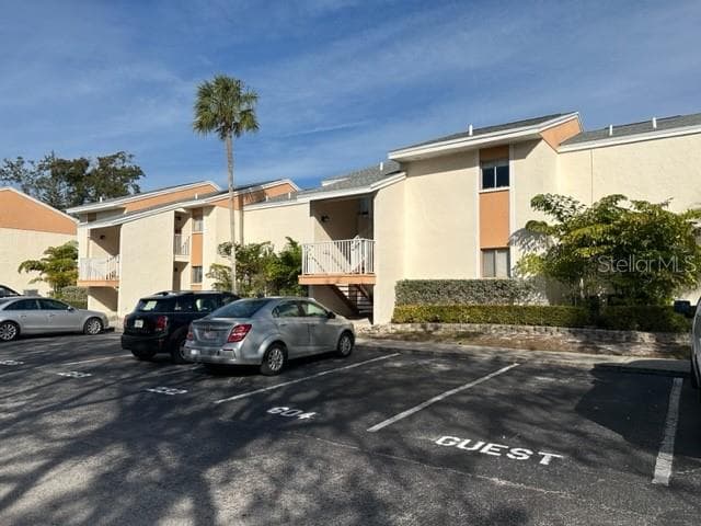 511 99TH AVENUE N UNIT 203 ST PETERSBURG, FL 33702