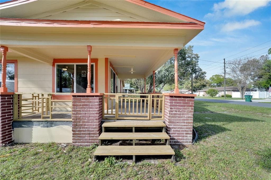 5431 18TH STREET ZEPHYRHILLS, FL 33542