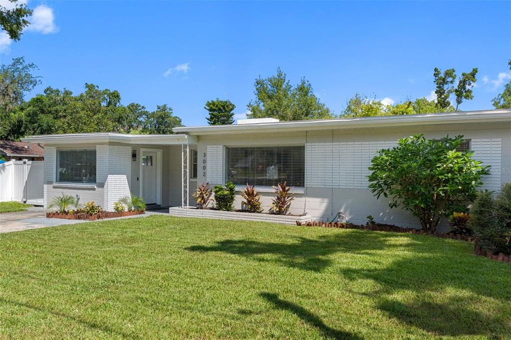 3002 E ELM STREET TAMPA, FL 33610