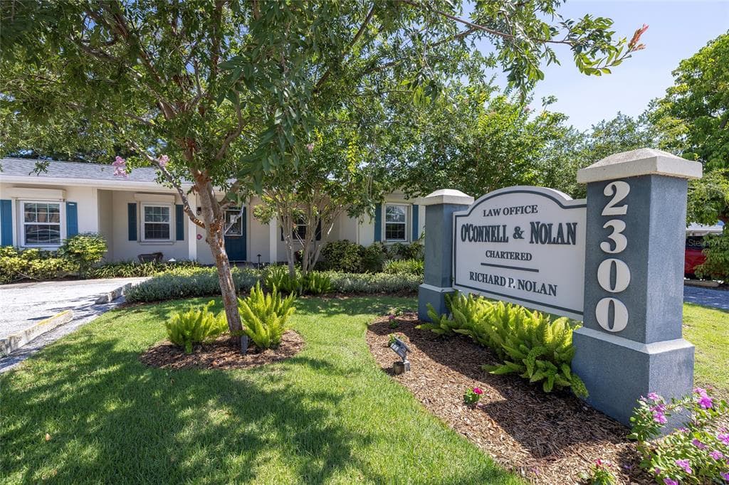 2300 W BAY DRIVE LARGO, FL 33770